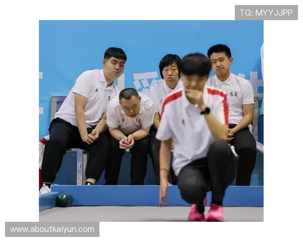 滚球娱乐体育赛事带你感受激烈的比赛氛围与专业的赛事解说